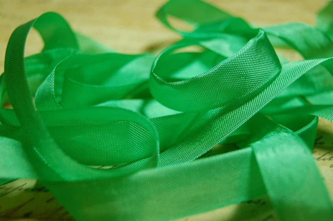 Spring Green Vintage Seam Binding Ribbon