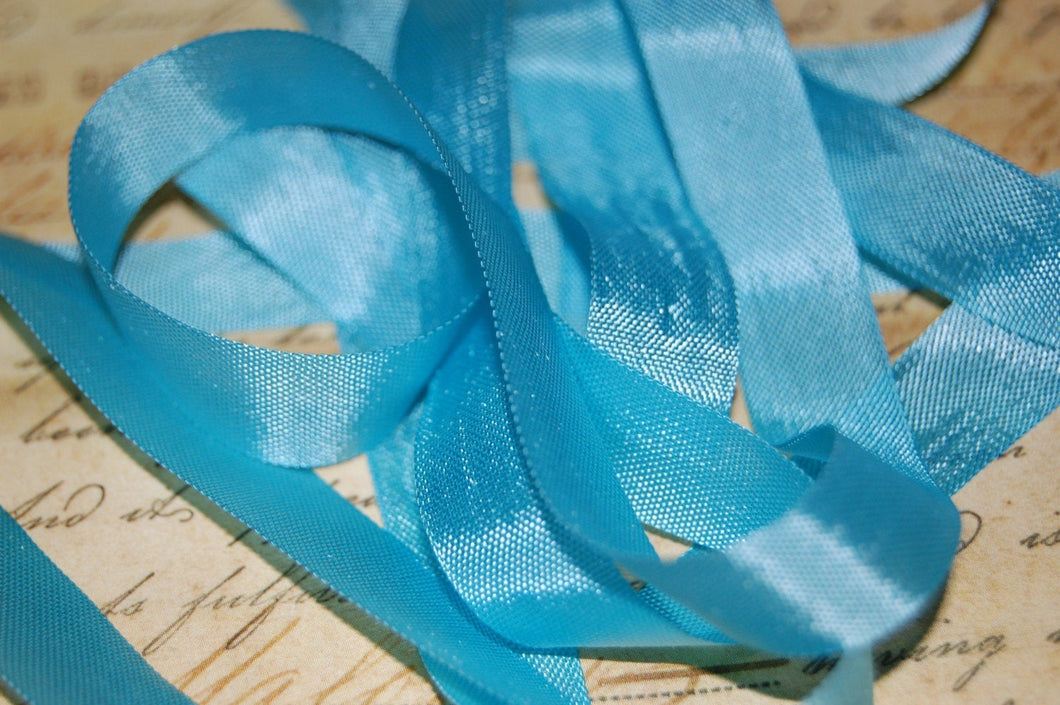 Gift Box Blue Vintage Seam Binding Ribbon