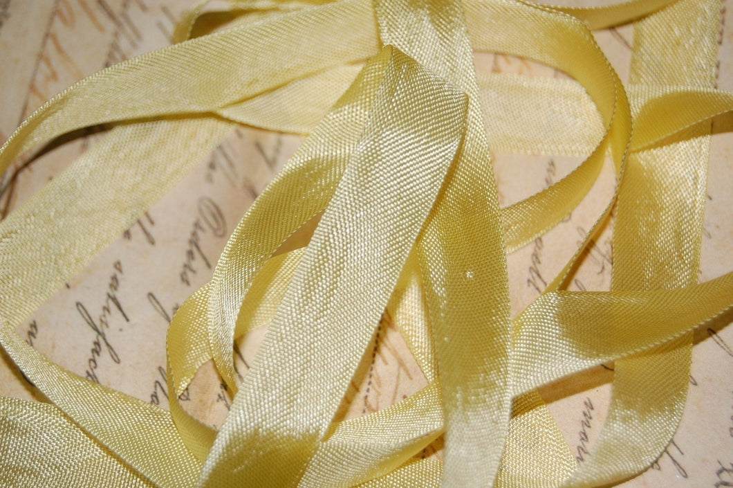 Banana Cream Pie Vintage Seam Binding Ribbon