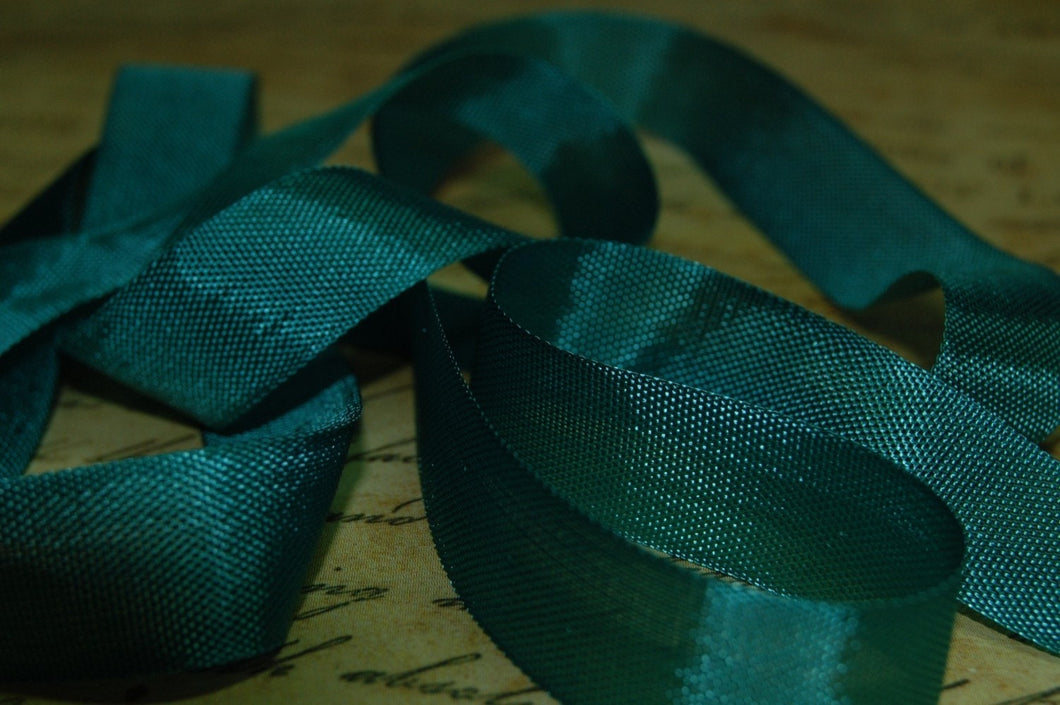 True Teal Vintage Seam Binding Ribbon