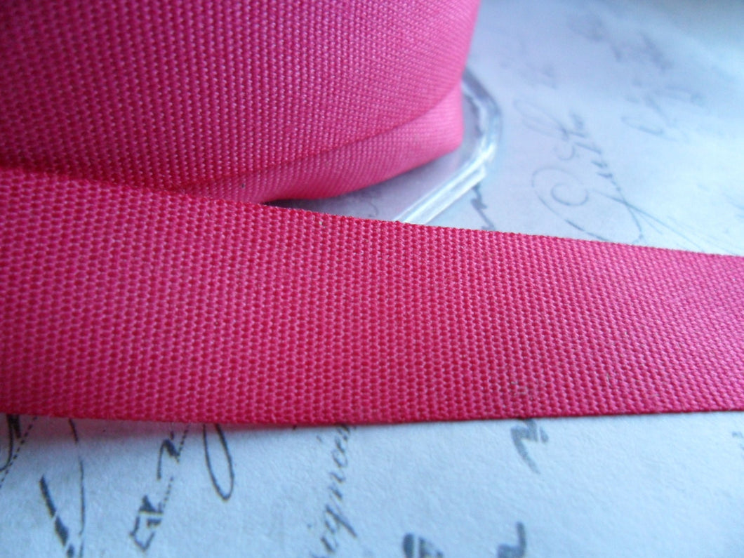 Light Canvas Hotpink Ribbon approx 5/8  inch wide