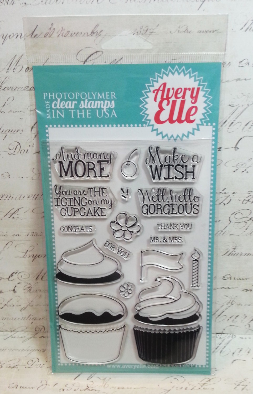 Avery Elle Clear Photopolymer Rubber Stamp Set - Cupcakes